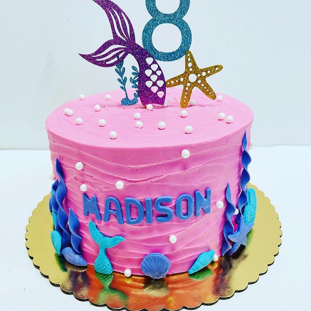 Sea-Themed Cake